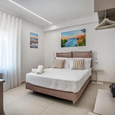 Gargiulofamily לינה וארוחת בוקר סורנטו